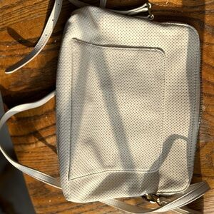 Target crossbody universal thread off-white